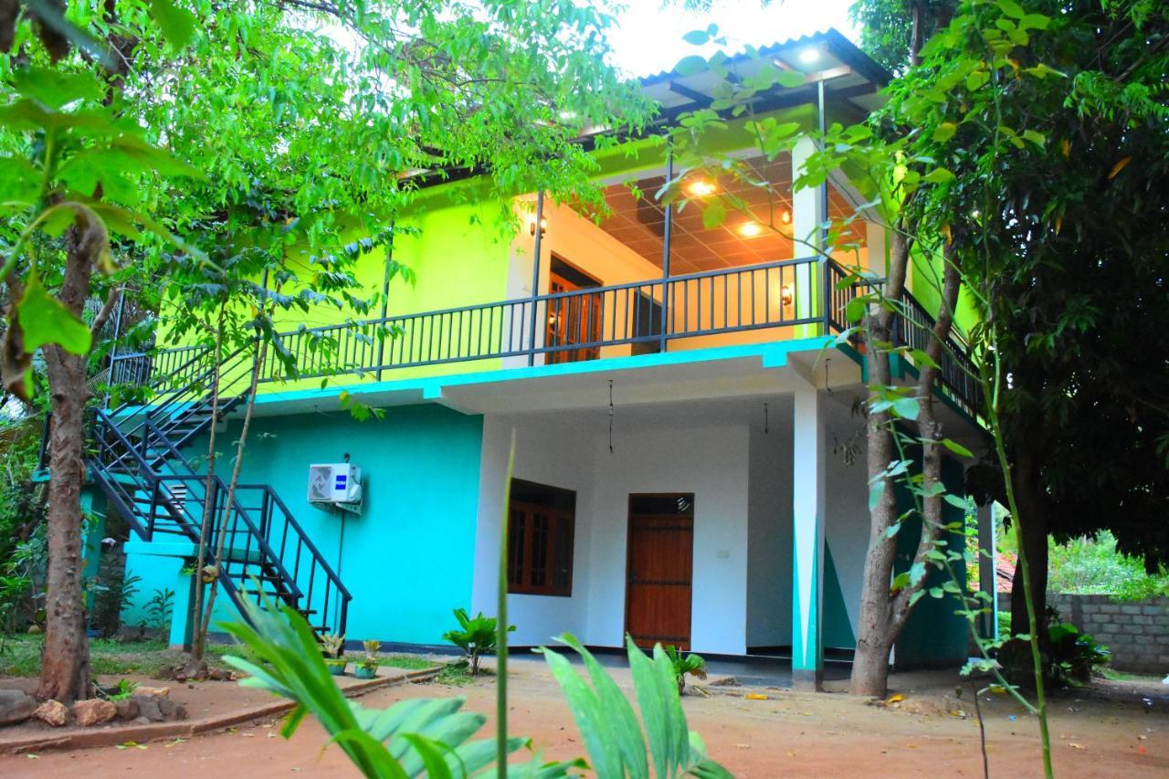 Kuma Safari Lodge อุดาวาลาเว ภายนอก รูปภาพ