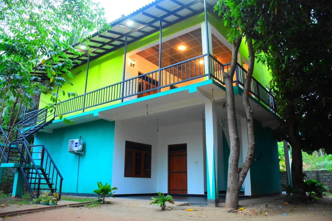 Kuma Safari Lodge อุดาวาลาเว ภายนอก รูปภาพ
